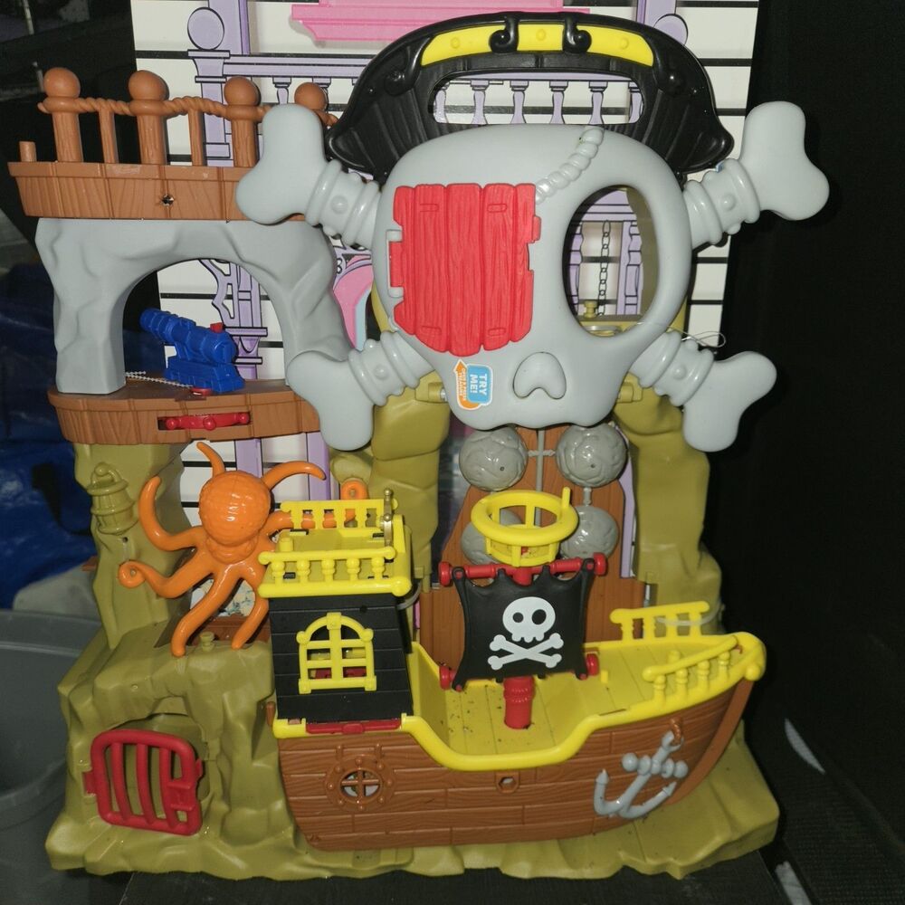 kid connection Pirate Island Play Set